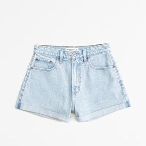 Women's High Rise Mom Curve Love Light Blue Denim Shorts